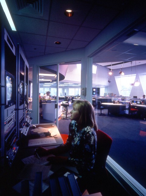 K  Vue  Tv  Newsroom (5)